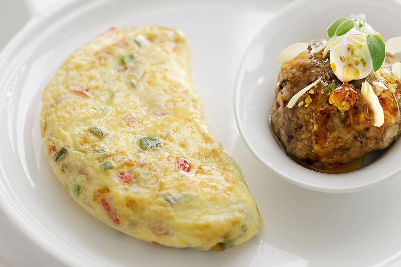 Le Meridien Джедда Экстерьер фото An omelette
